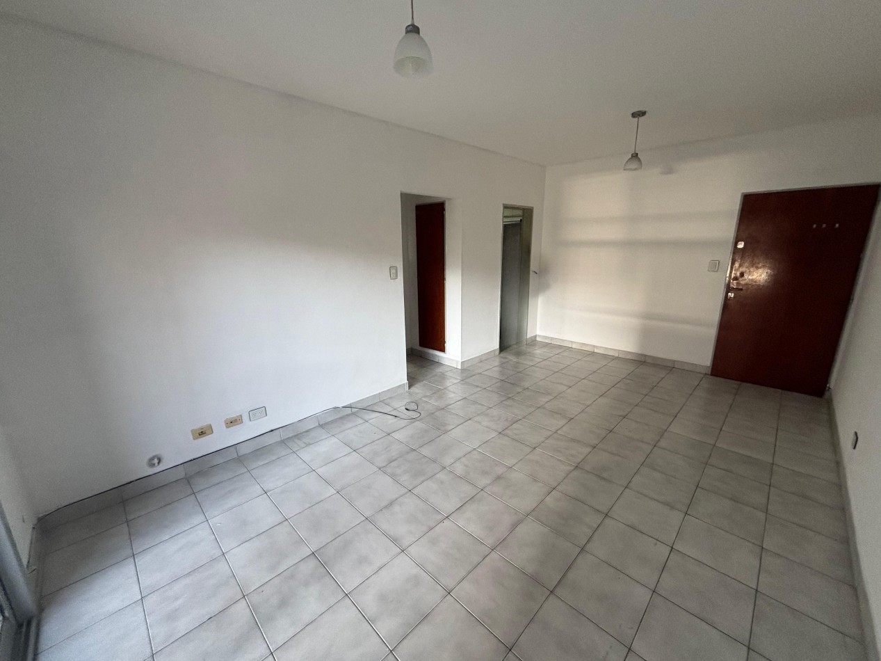 Departamento 2 ambientes en alquiler - San Martin centro