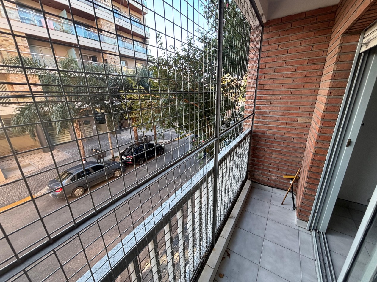 Departamento 2 ambientes en alquiler - San Martin centro
