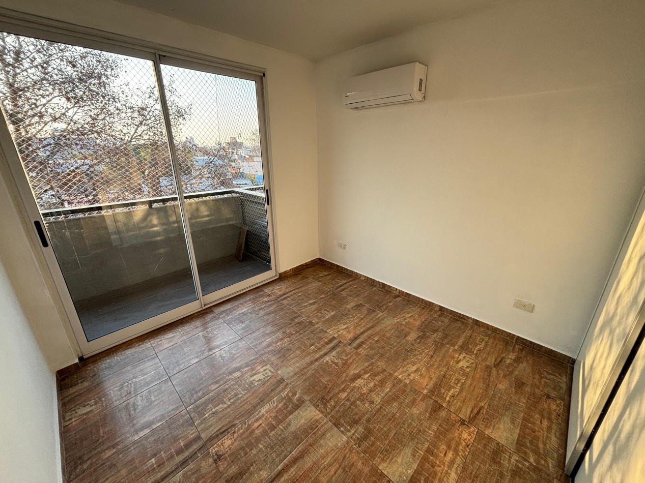 Excelente departamento de 2 ambientes - San Andres