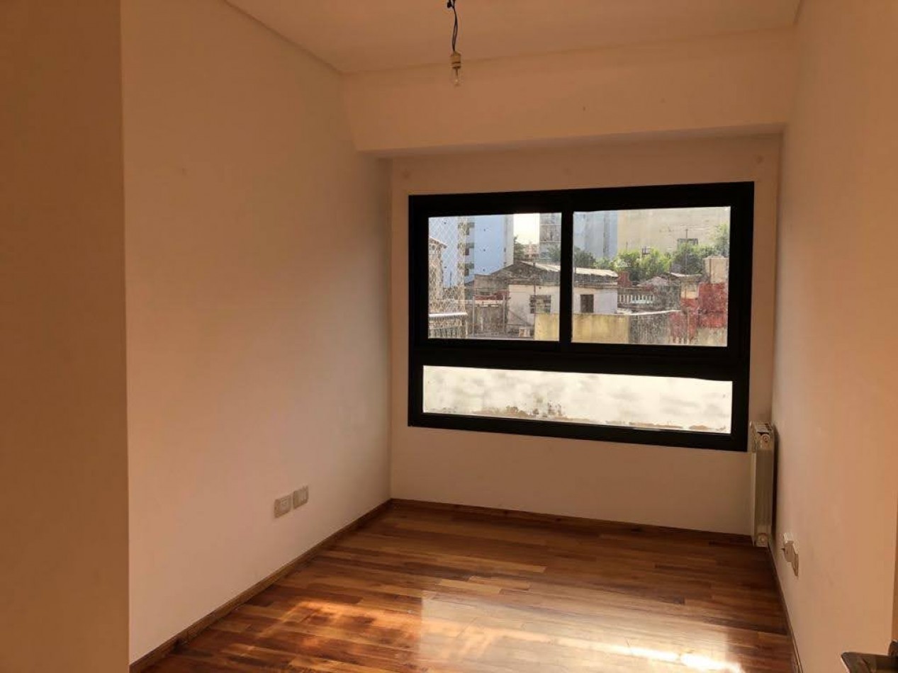 Importante Departamento 3 ambientes - Liniers