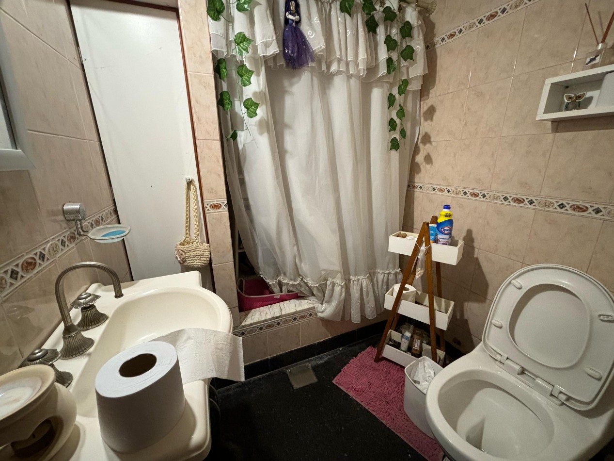 Hermosa casa de 4 ambientes en venta - San Martin