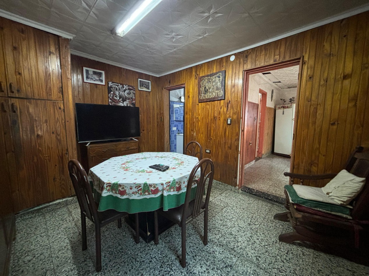 Casa de 5 Ambientes - Villa Ballester