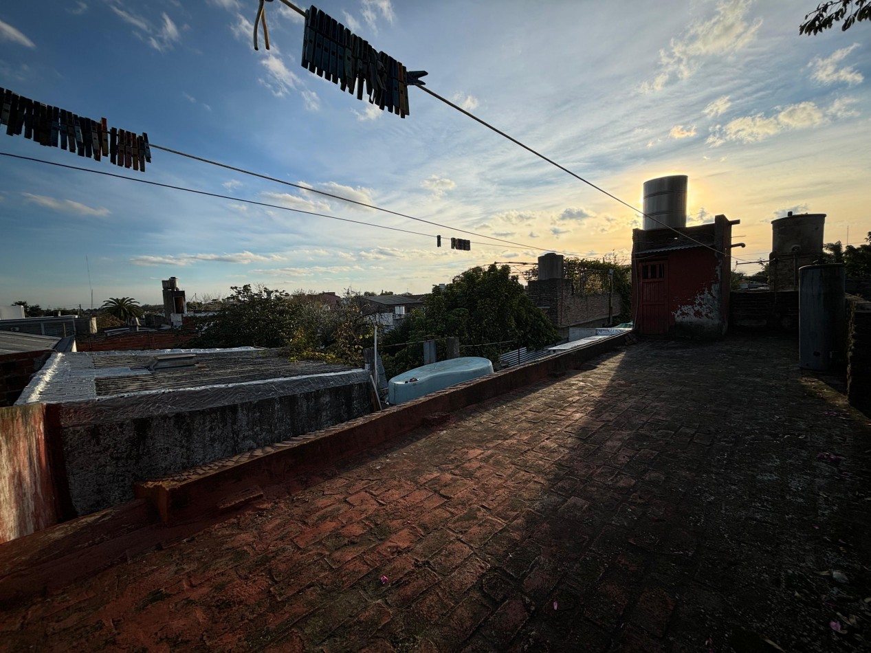 Casa de 5 Ambientes - Villa Ballester