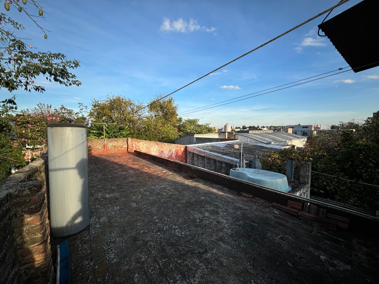Casa de 5 Ambientes - Villa Ballester