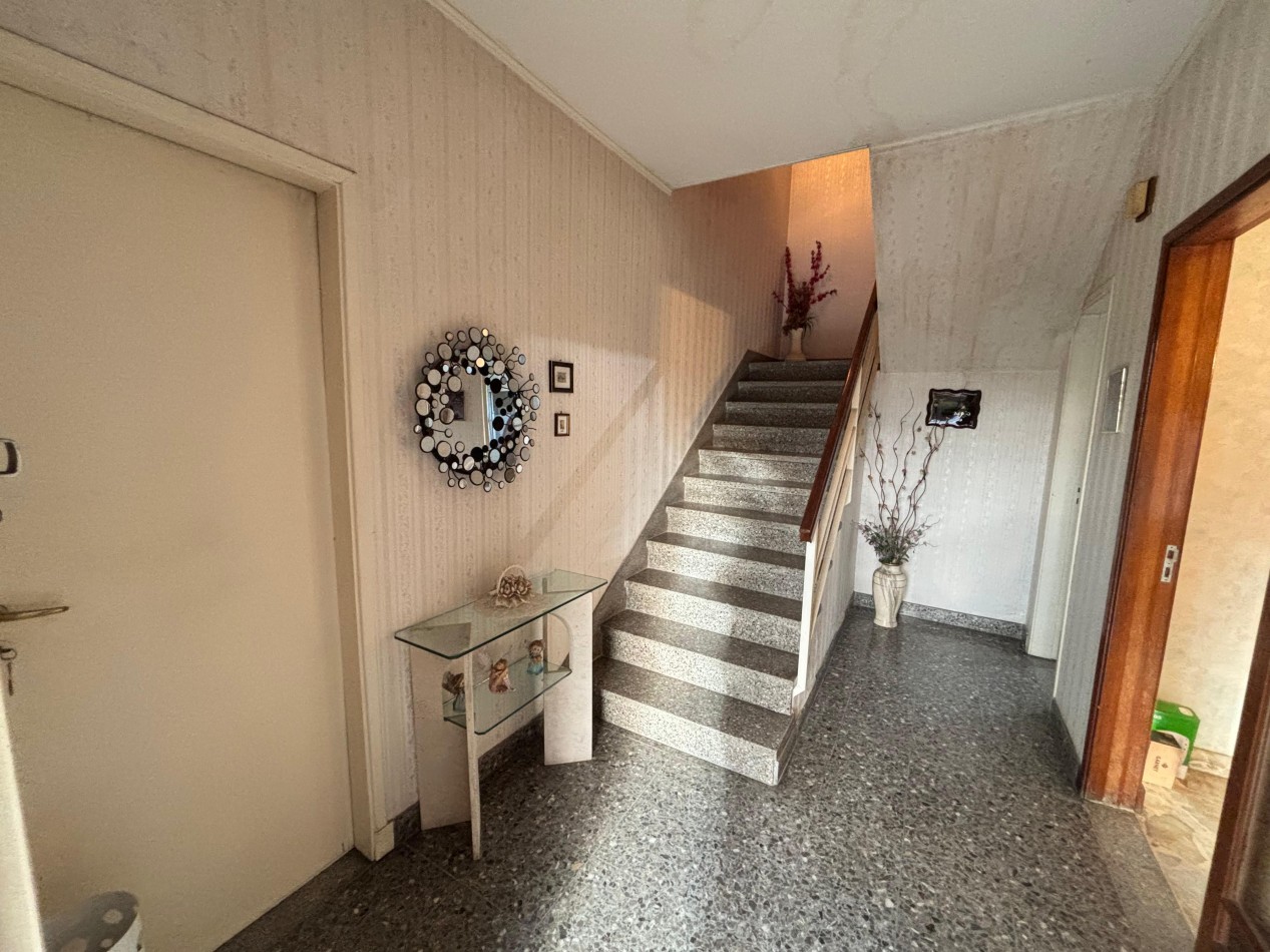 Casa 5 ambientes - Villa Ballester