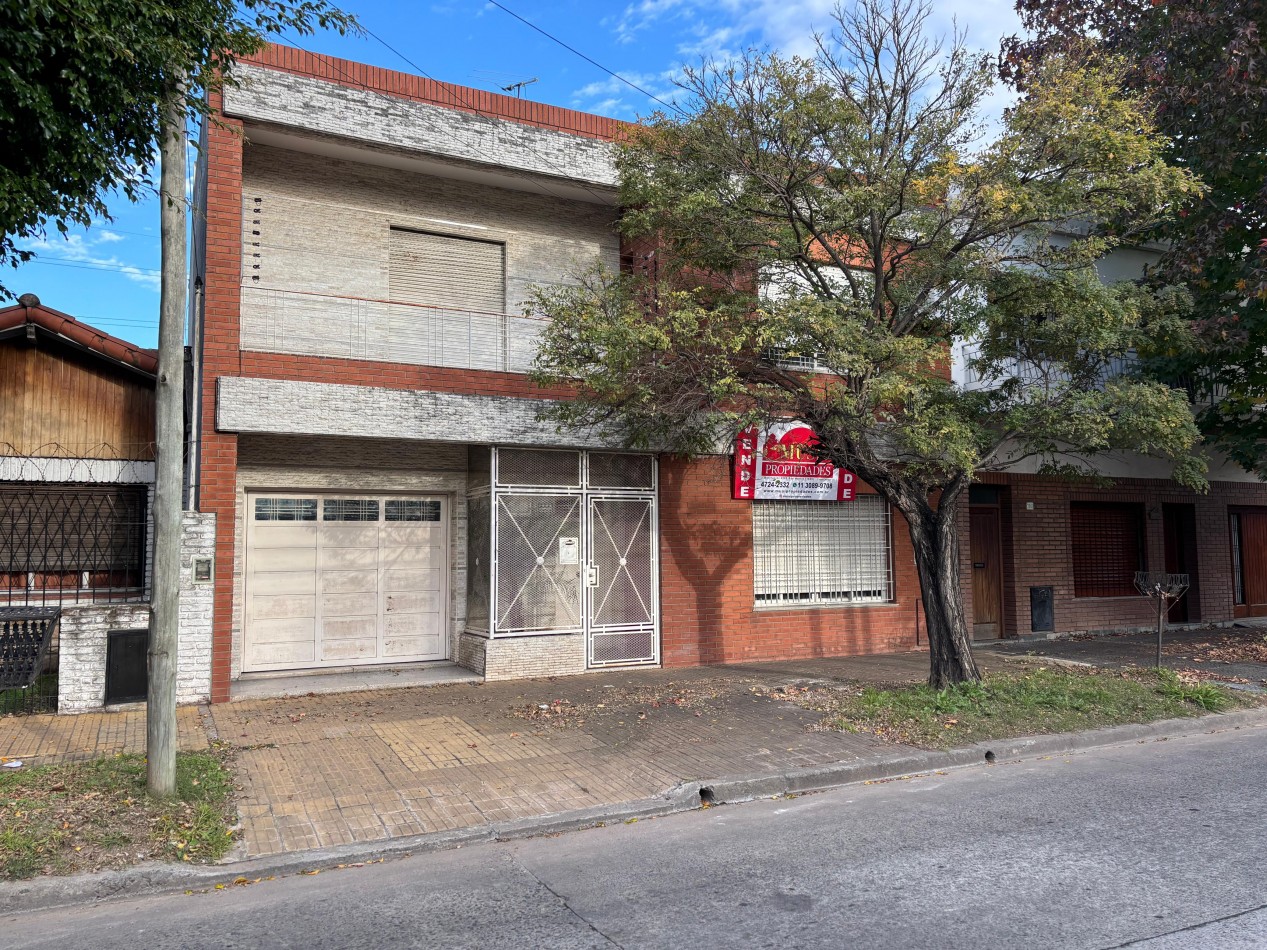 Casa 5 ambientes - Villa Ballester