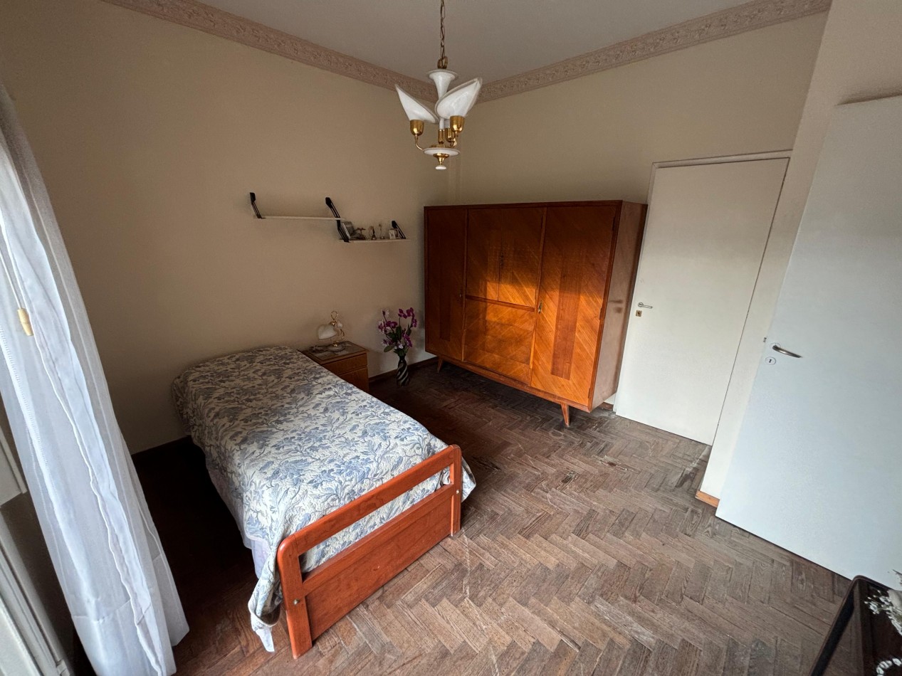 Casa 5 ambientes - Villa Ballester