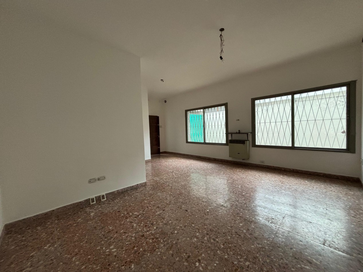 Hermosa casa de 2 ambientes en alquiler - San Andres