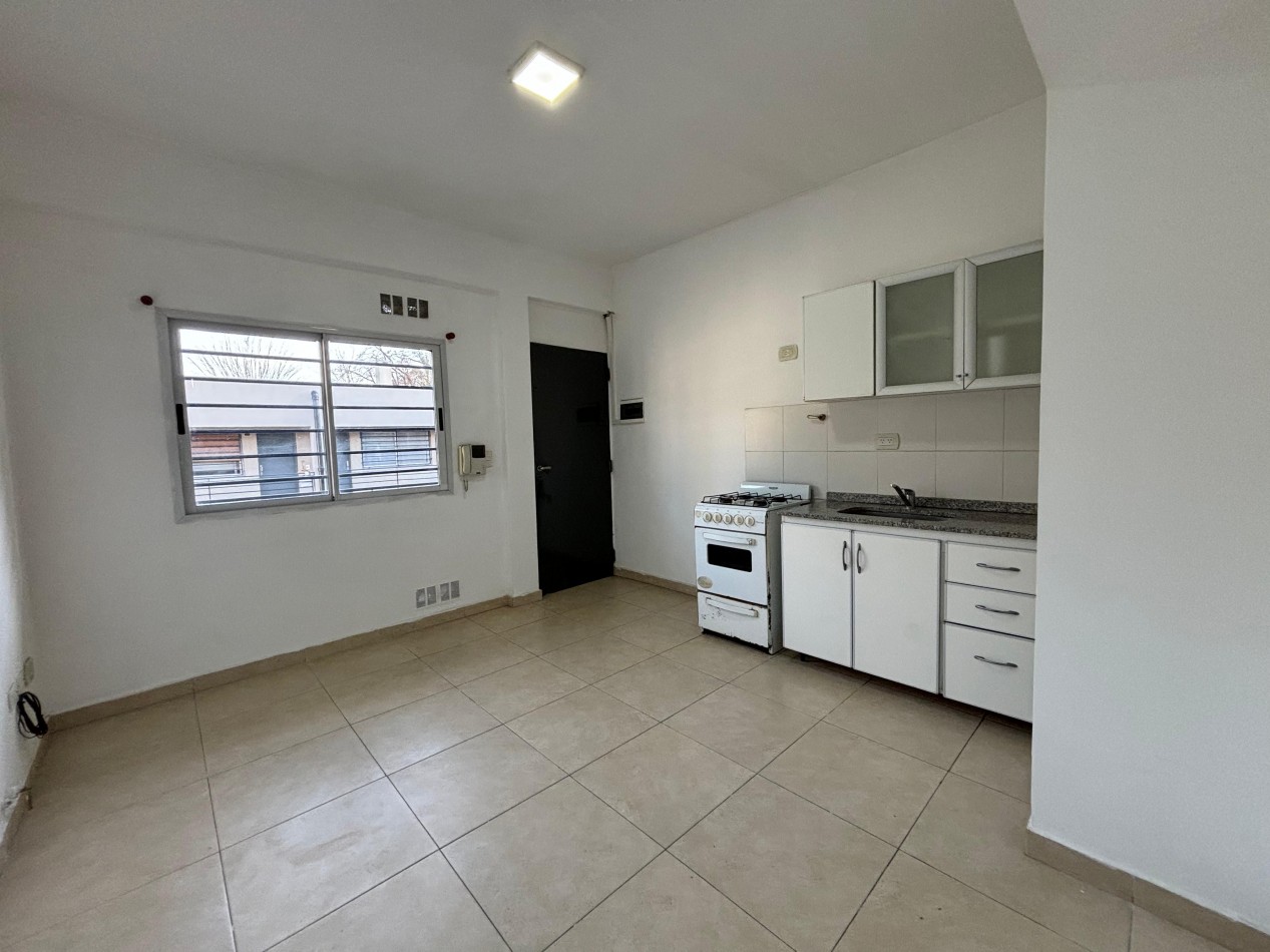 Excelente departamento de 2 ambientes en alquiler - San Andres