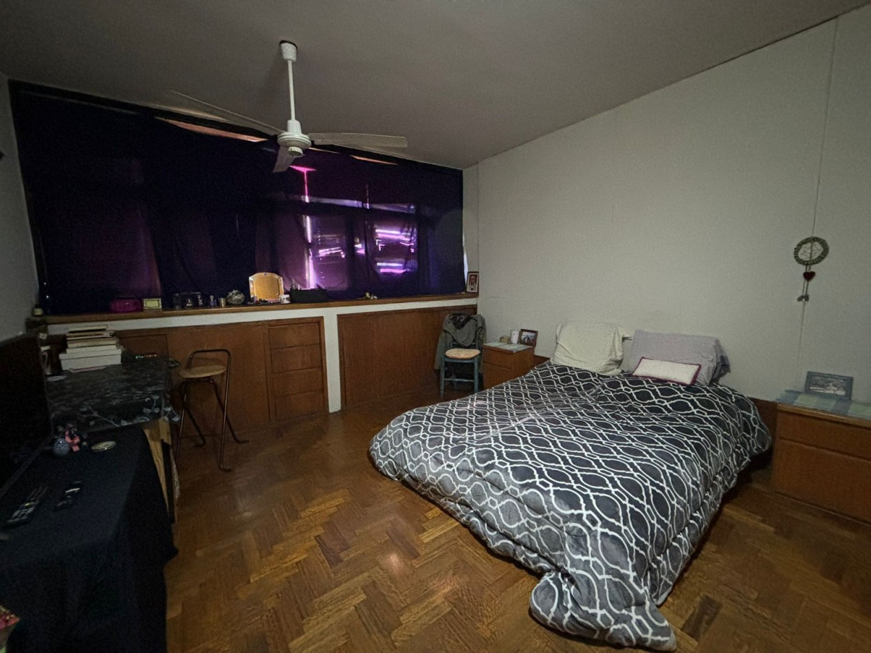 Importante casa en venta - Loma Hermosa