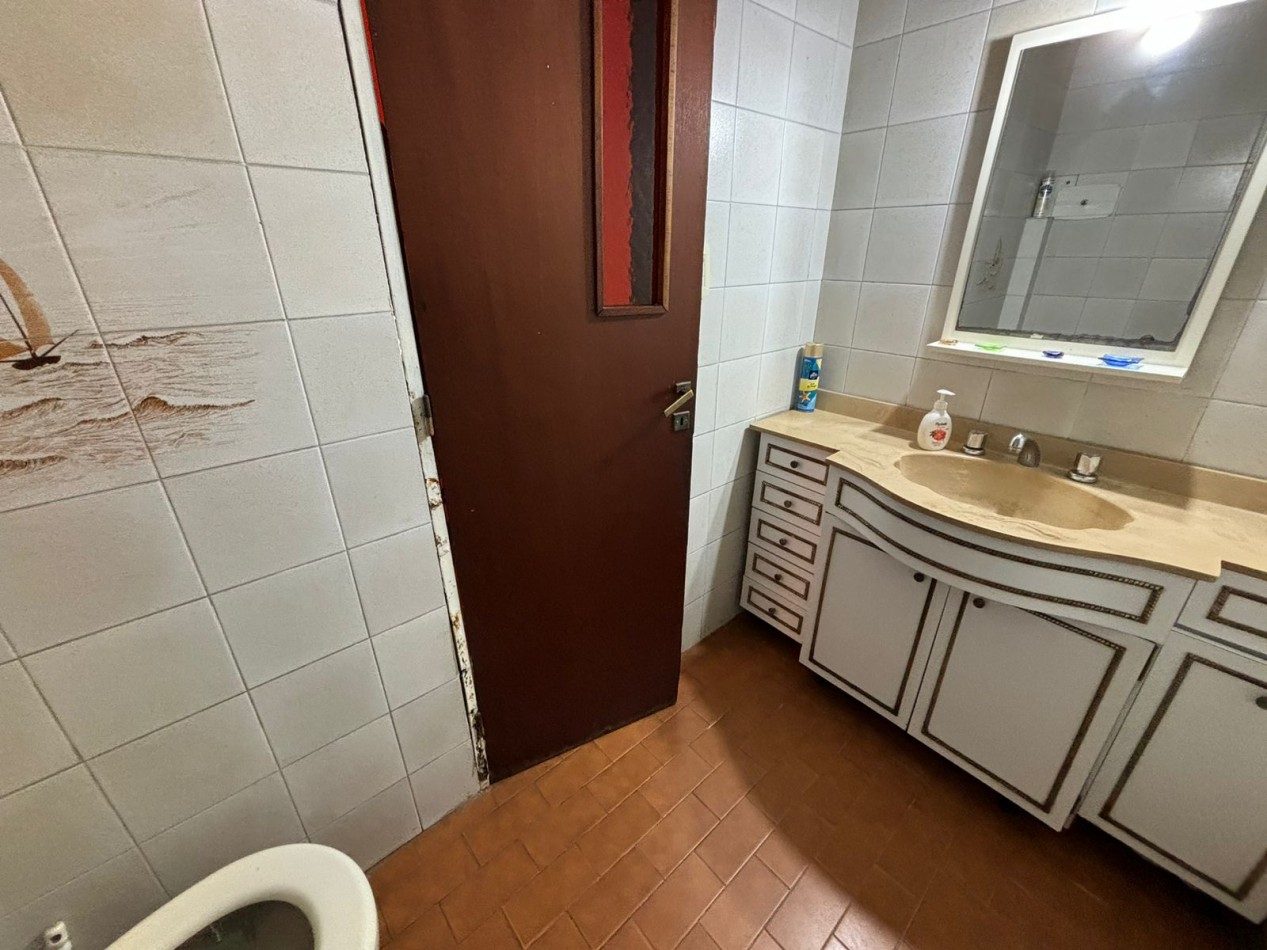 Importante casa en venta - Loma Hermosa
