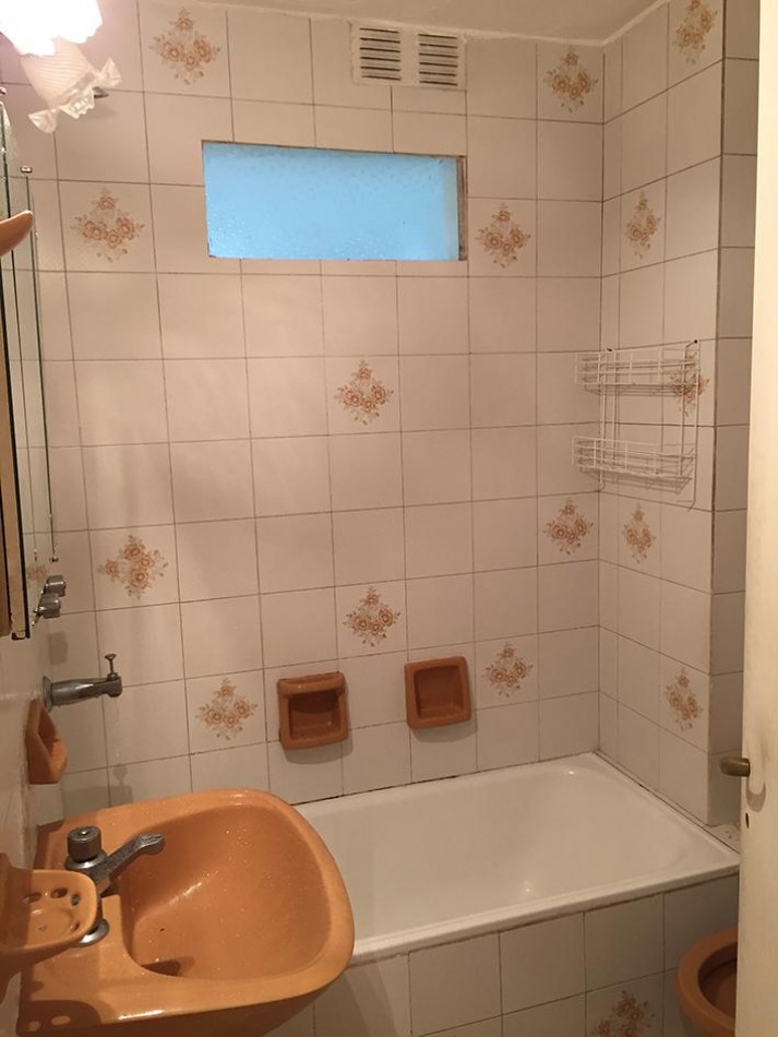 Departamento de 4 ambientes con cochera en alquiler - San Martin centro