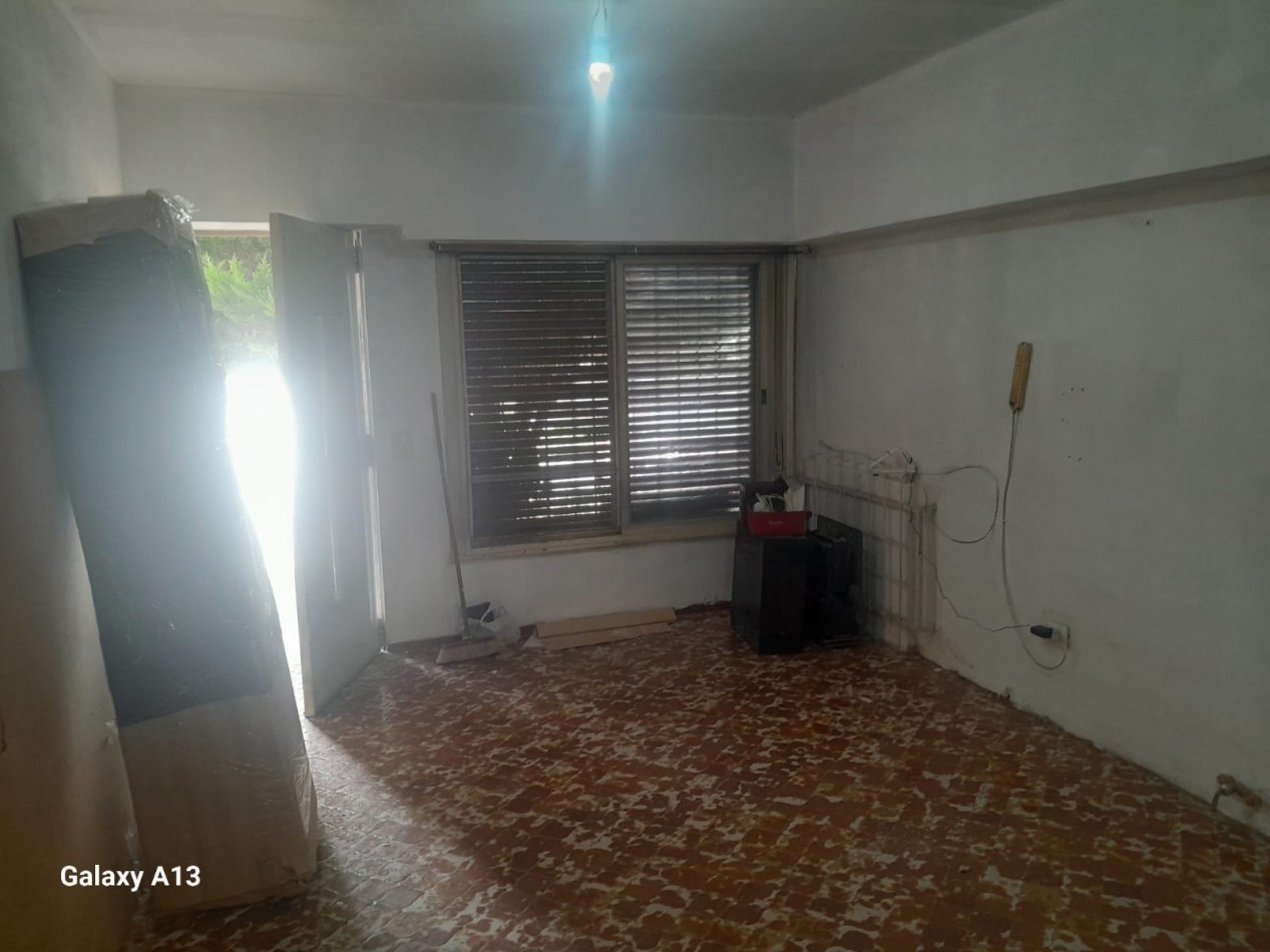 CASA DE 3 AMBIENTES - VILLA LIBERTAD