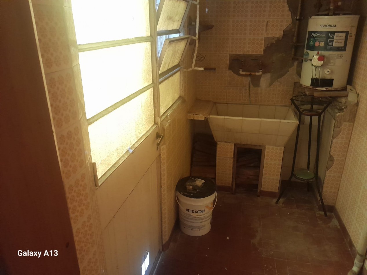CASA DE 3 AMBIENTES - VILLA LIBERTAD
