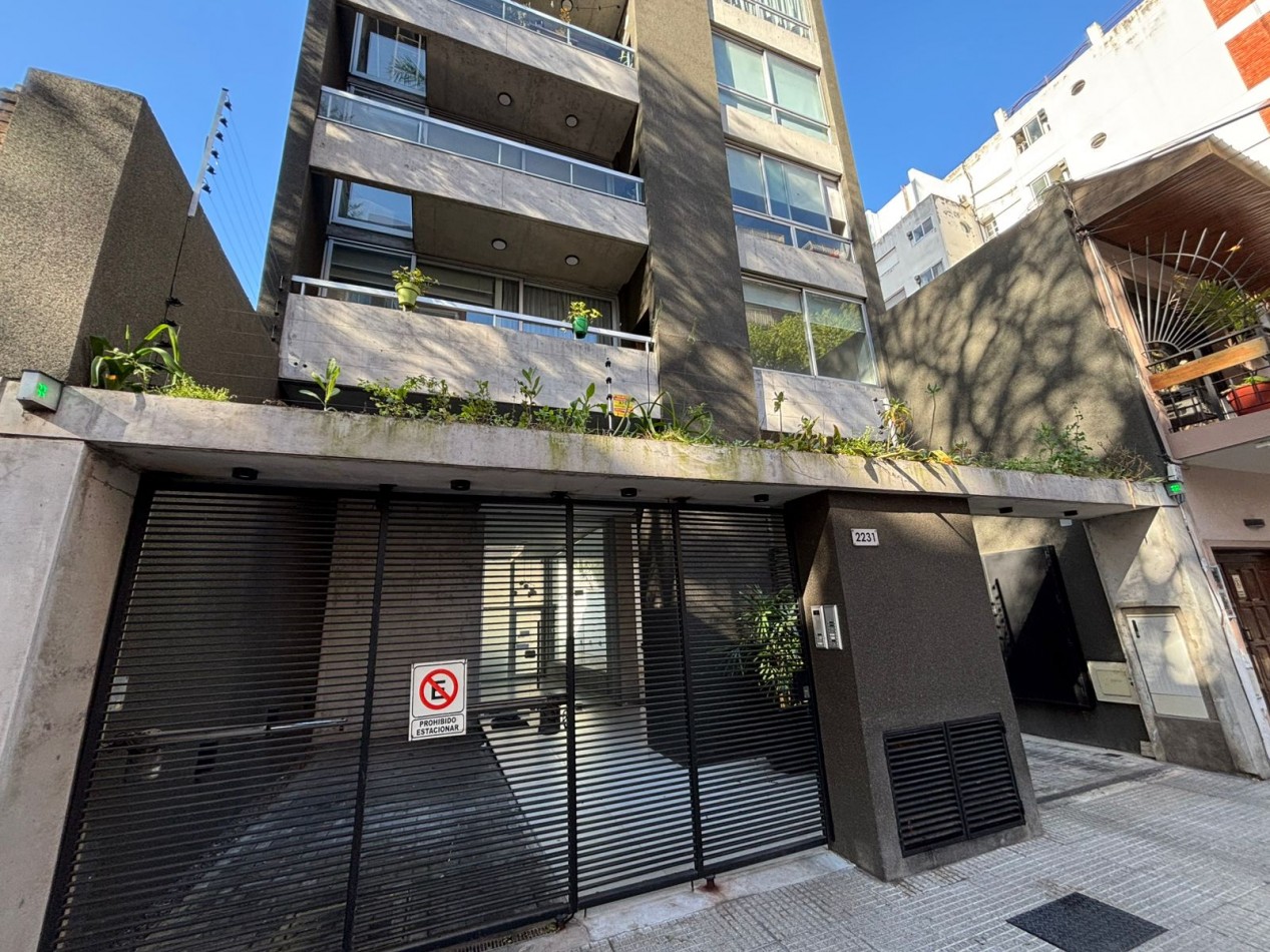 Depto. 2 ambientes divido - Centro San Martin.