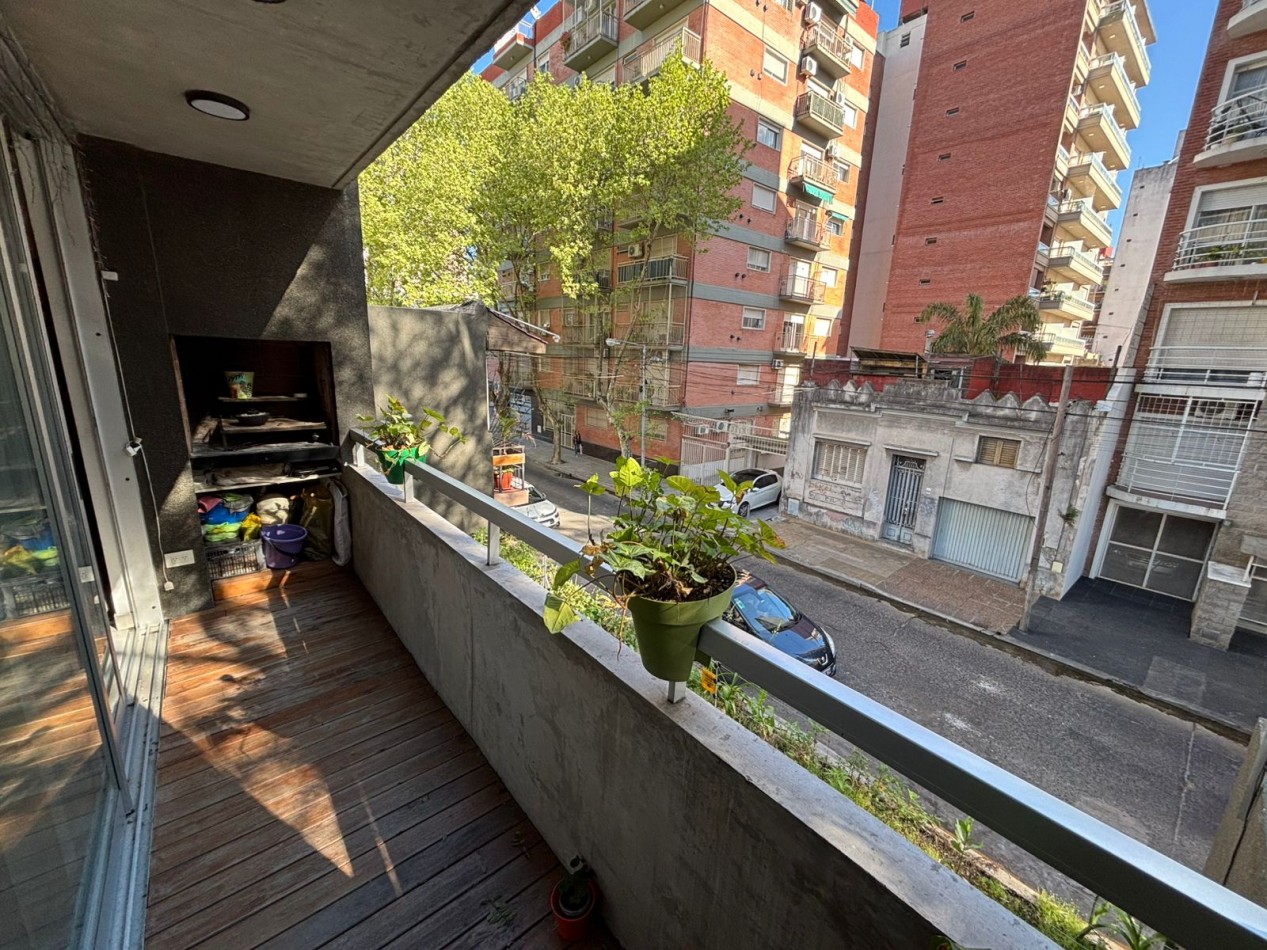 Depto. 2 ambientes divido - Centro San Martin.