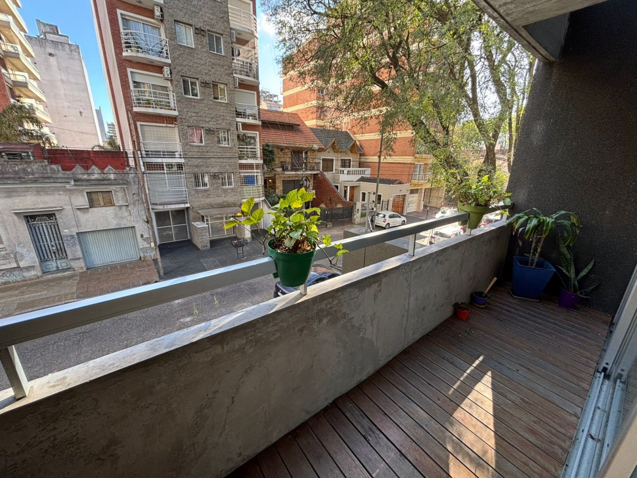 Depto. 2 ambientes divido - Centro San Martin.