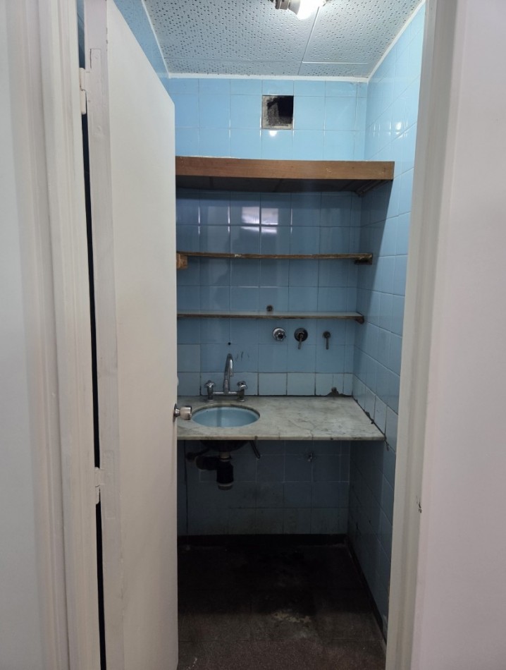 Hermosa oficina de 3 ambientes en alquiler - San Martin centro