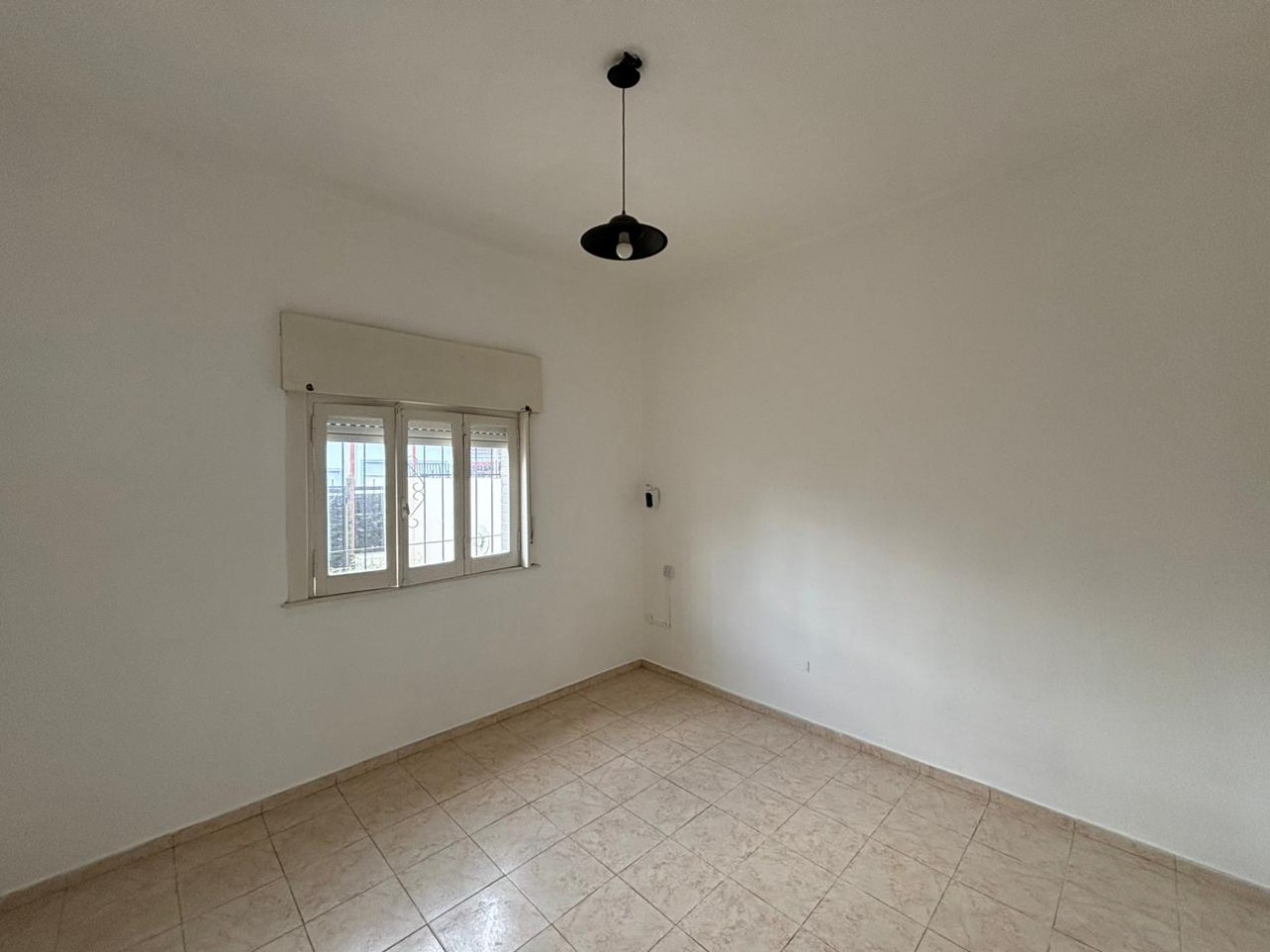 Excelente casa de 3 ambientes en alquiler - Villa Ballester