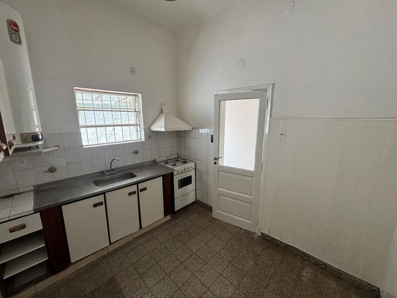 Excelente casa de 3 ambientes en alquiler - Villa Ballester