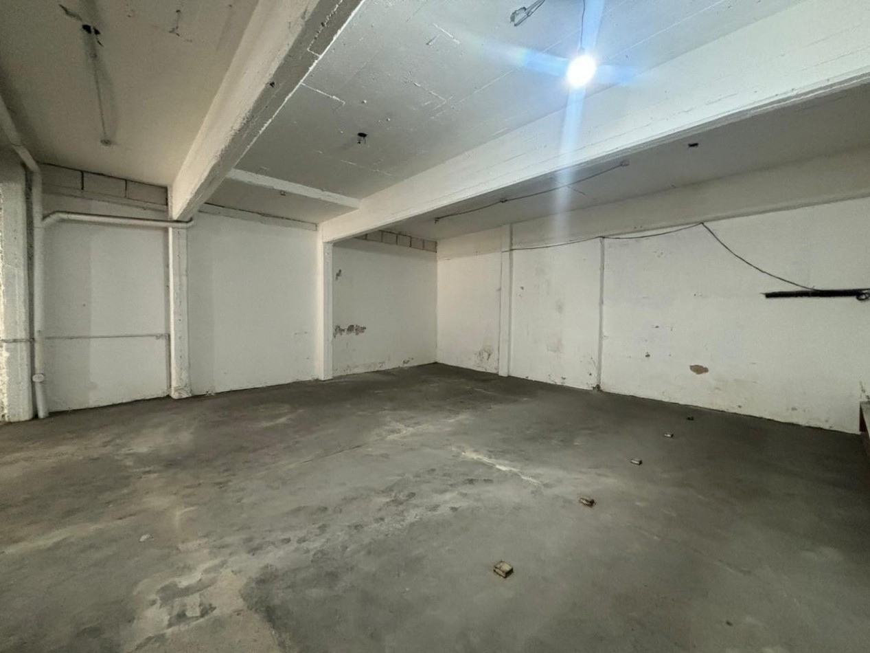 Exclusivo local en zona comercial en alquiler - San Martin