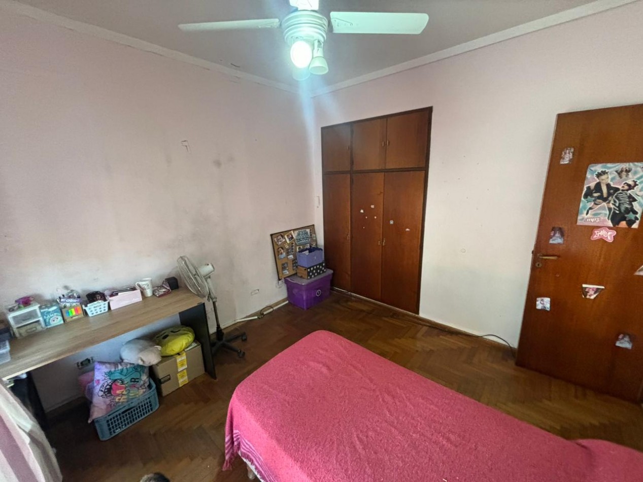 Amplio PH de 5 ambientes en venta - Villa Maipu