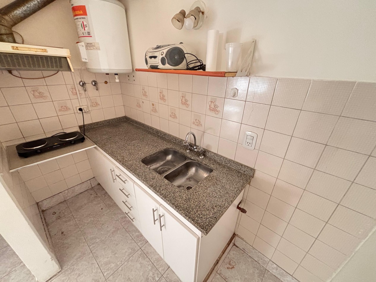 Monoambiente mas cochera - Centro San Martin