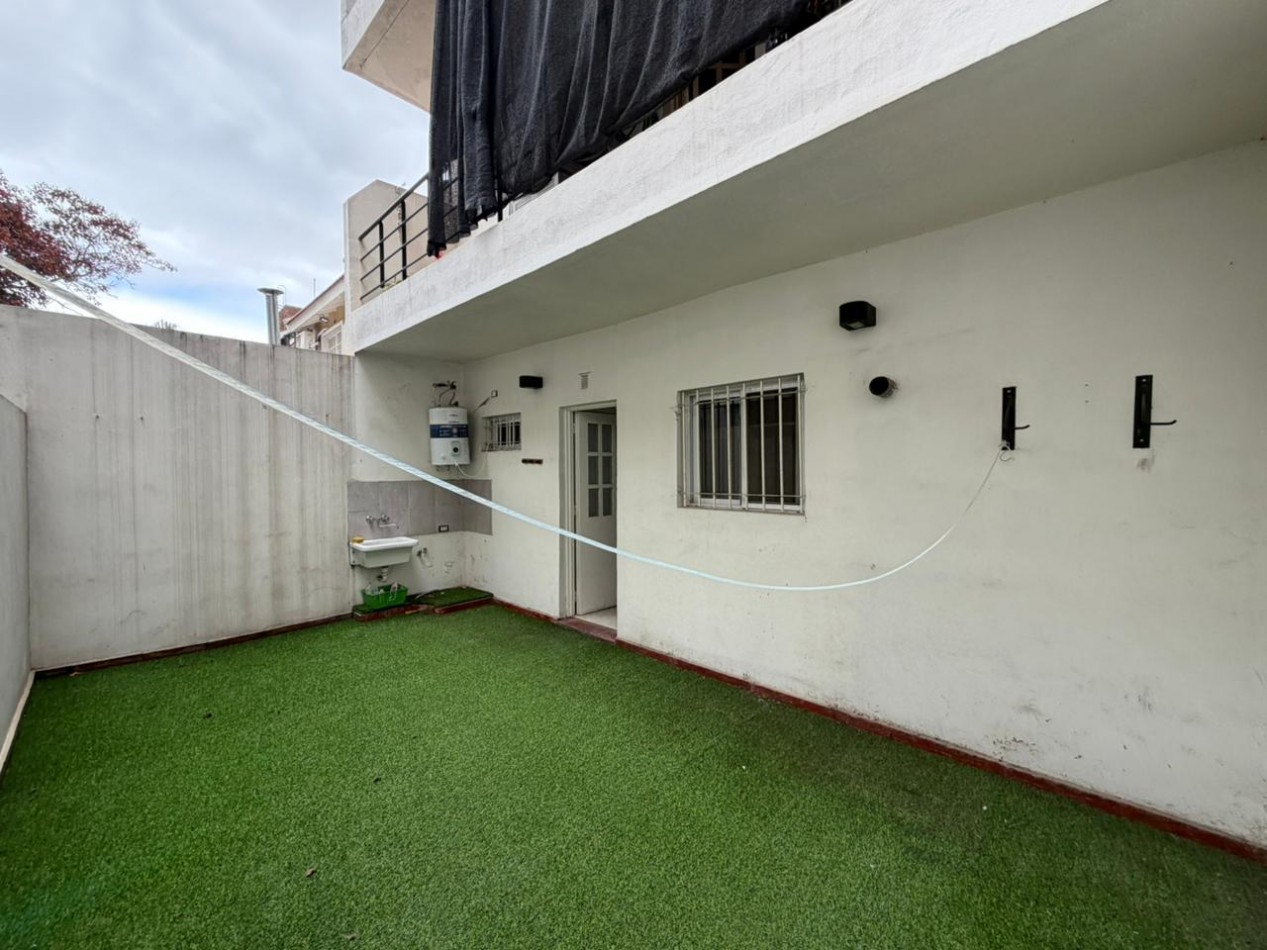 Excelente 2 ambientes con patio en alquiler - San Andres