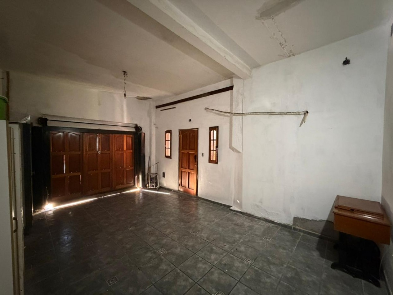 Hermosa casa de 4 ambientes en venta - San Martin