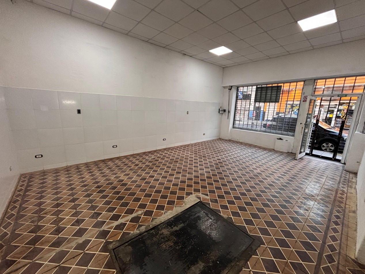 Excelente Local comercial en alquiler - San Martin