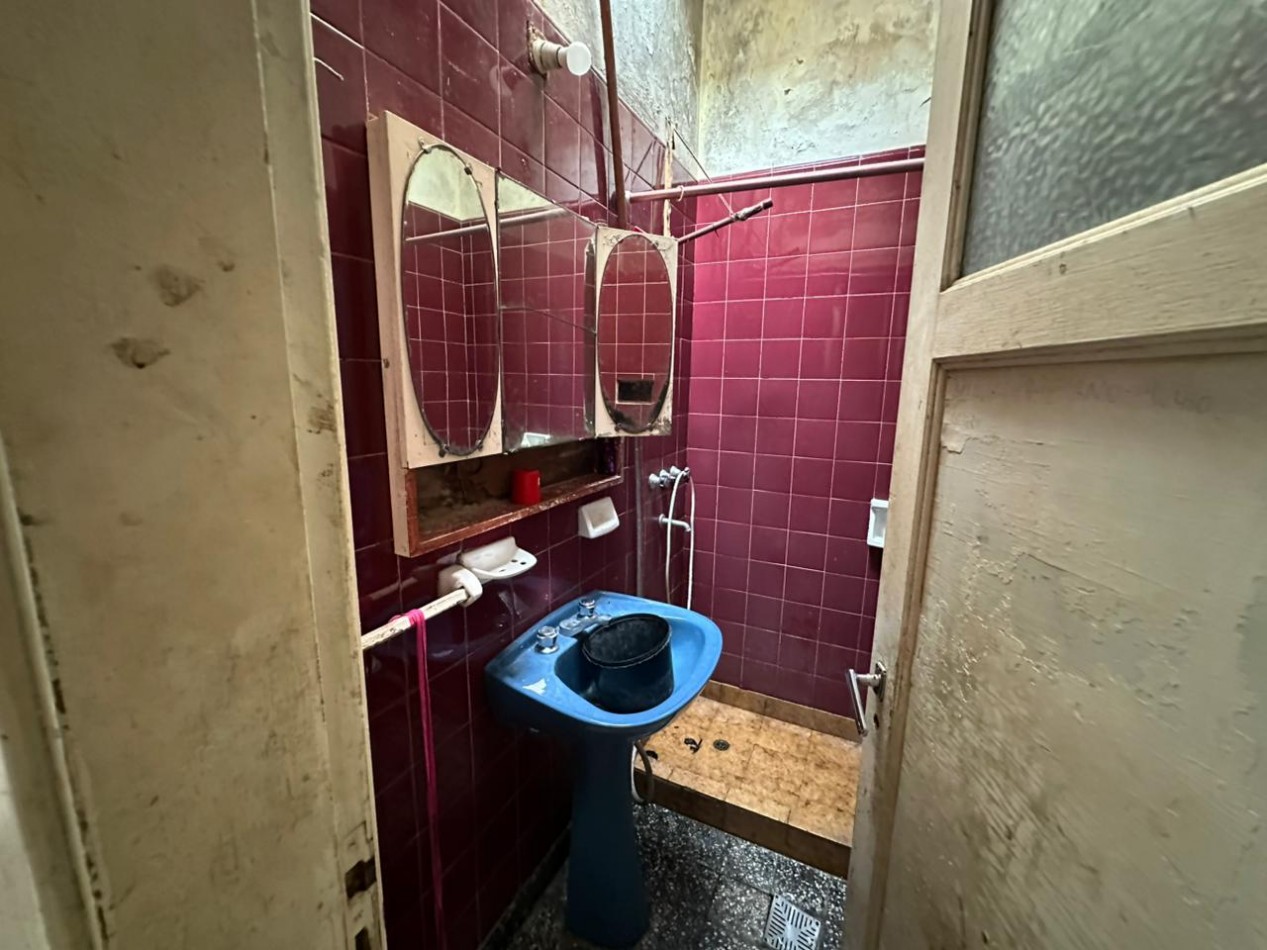 Casa 4 ambientes a reciclar - Villa Ballester