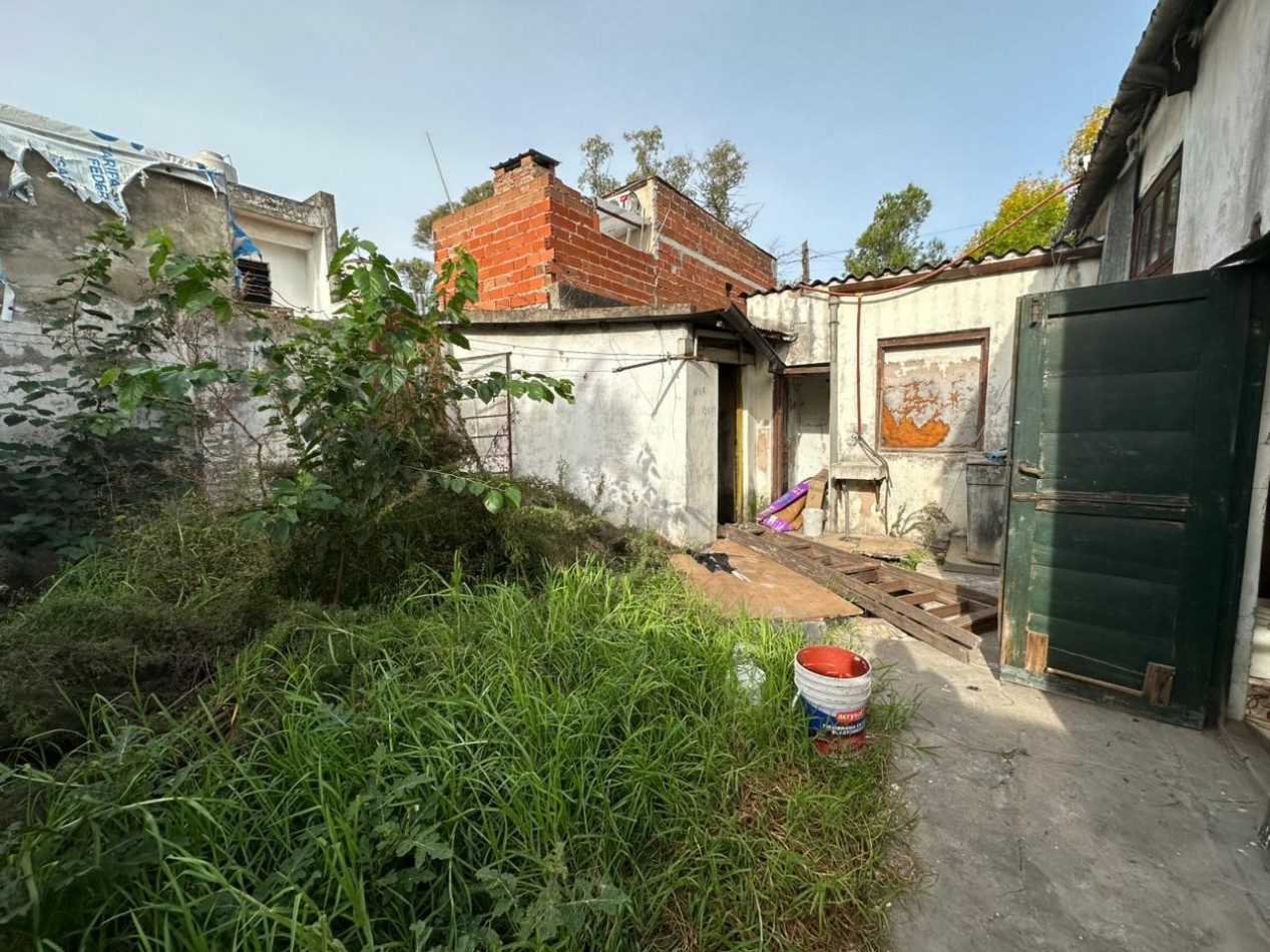 Casa 4 ambientes a reciclar - Villa Ballester