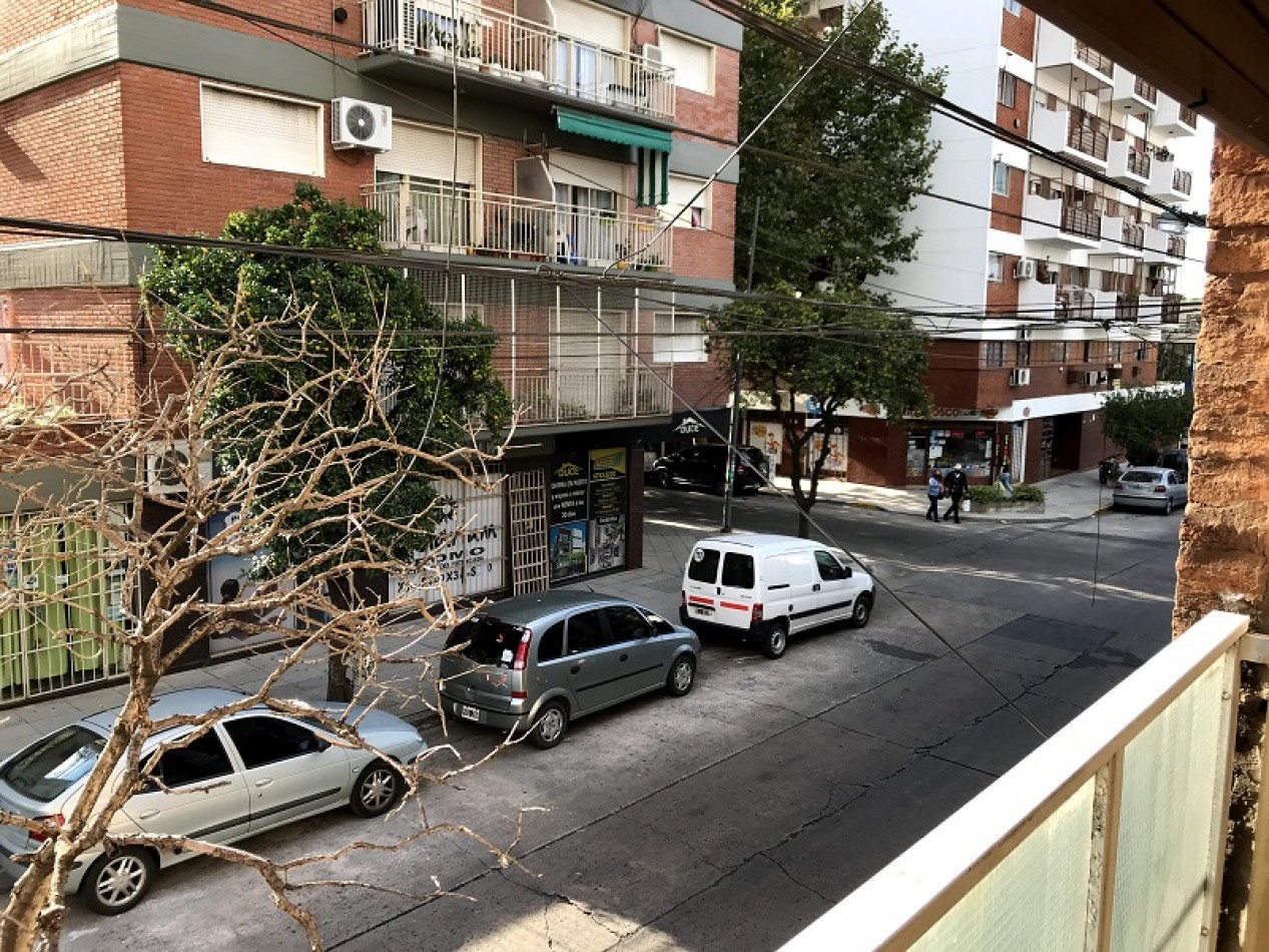 Monoambiente - Centro San Martin. 