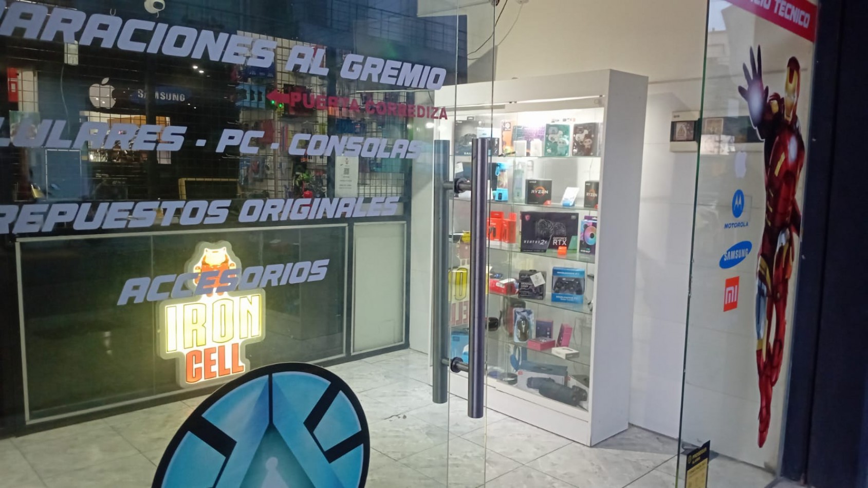 Excelente local San Martin centro