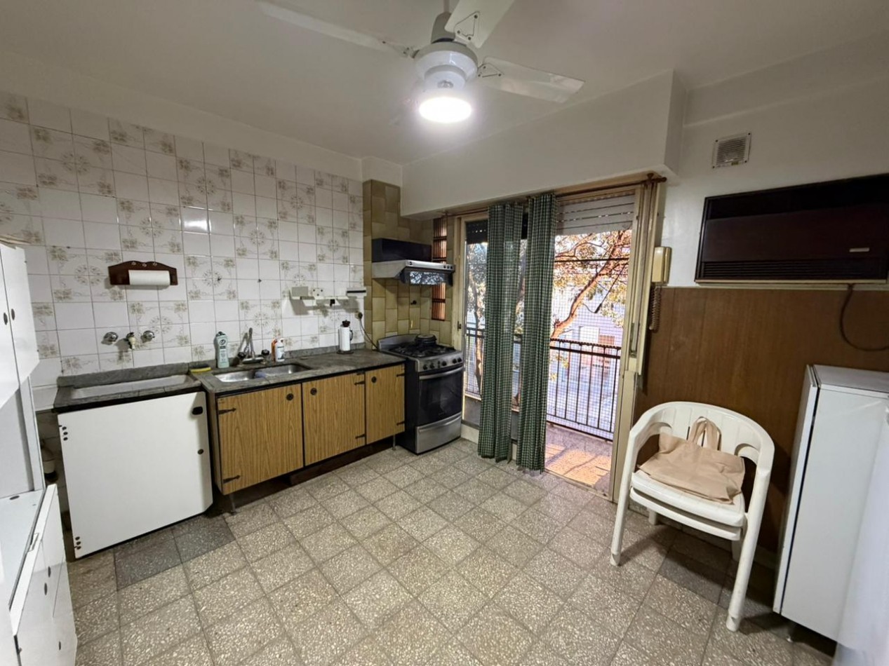 Depto. 3 ambientes con balcon. - Centro San Martin