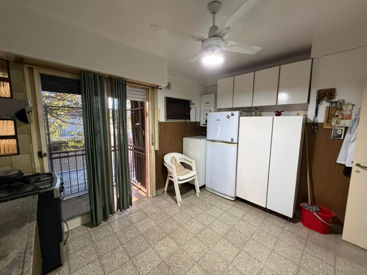 Depto. 3 ambientes con balcon. - Centro San Martin