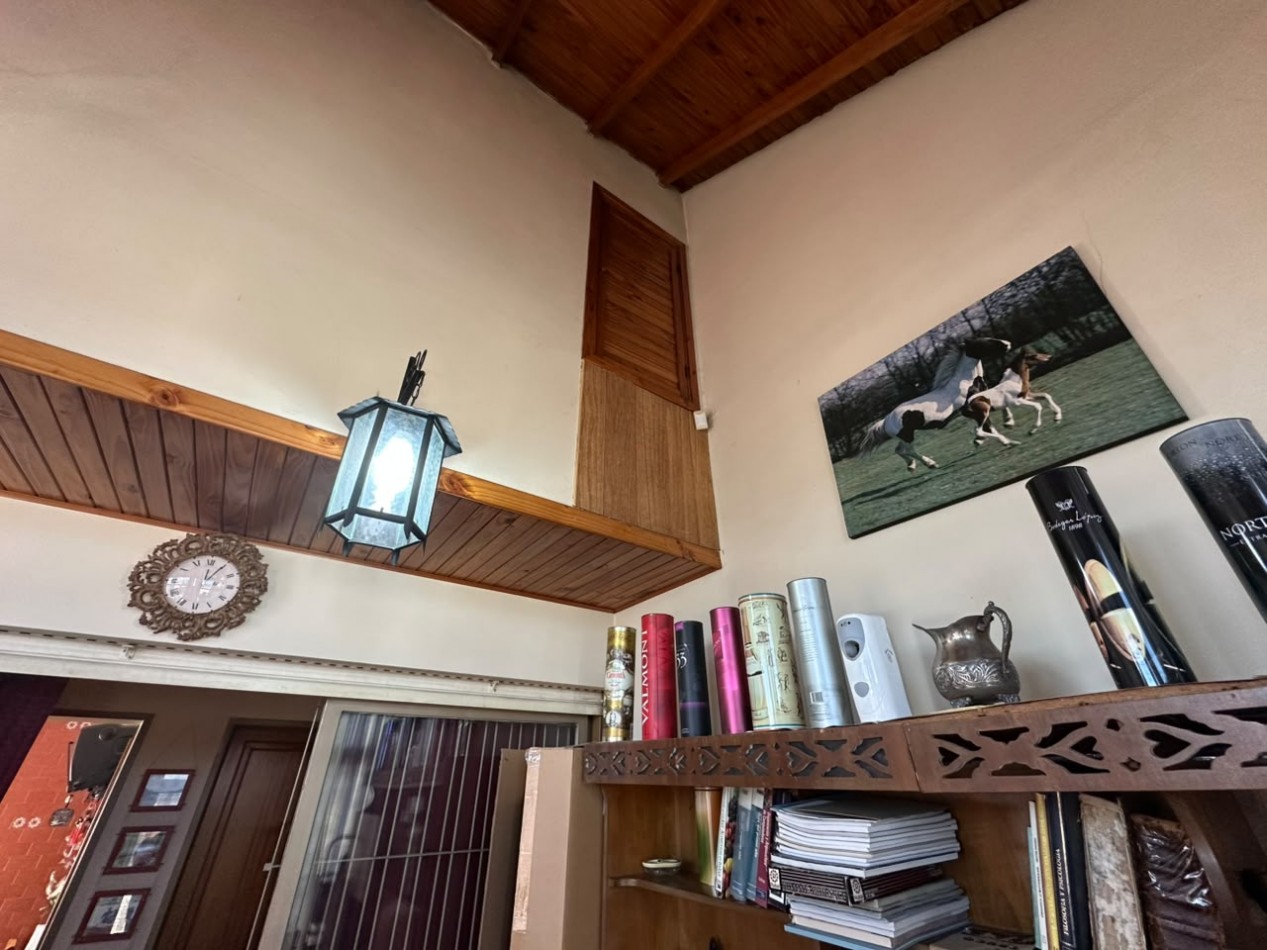 Hermosa Casa 5 Ambientes - Villa Ballester