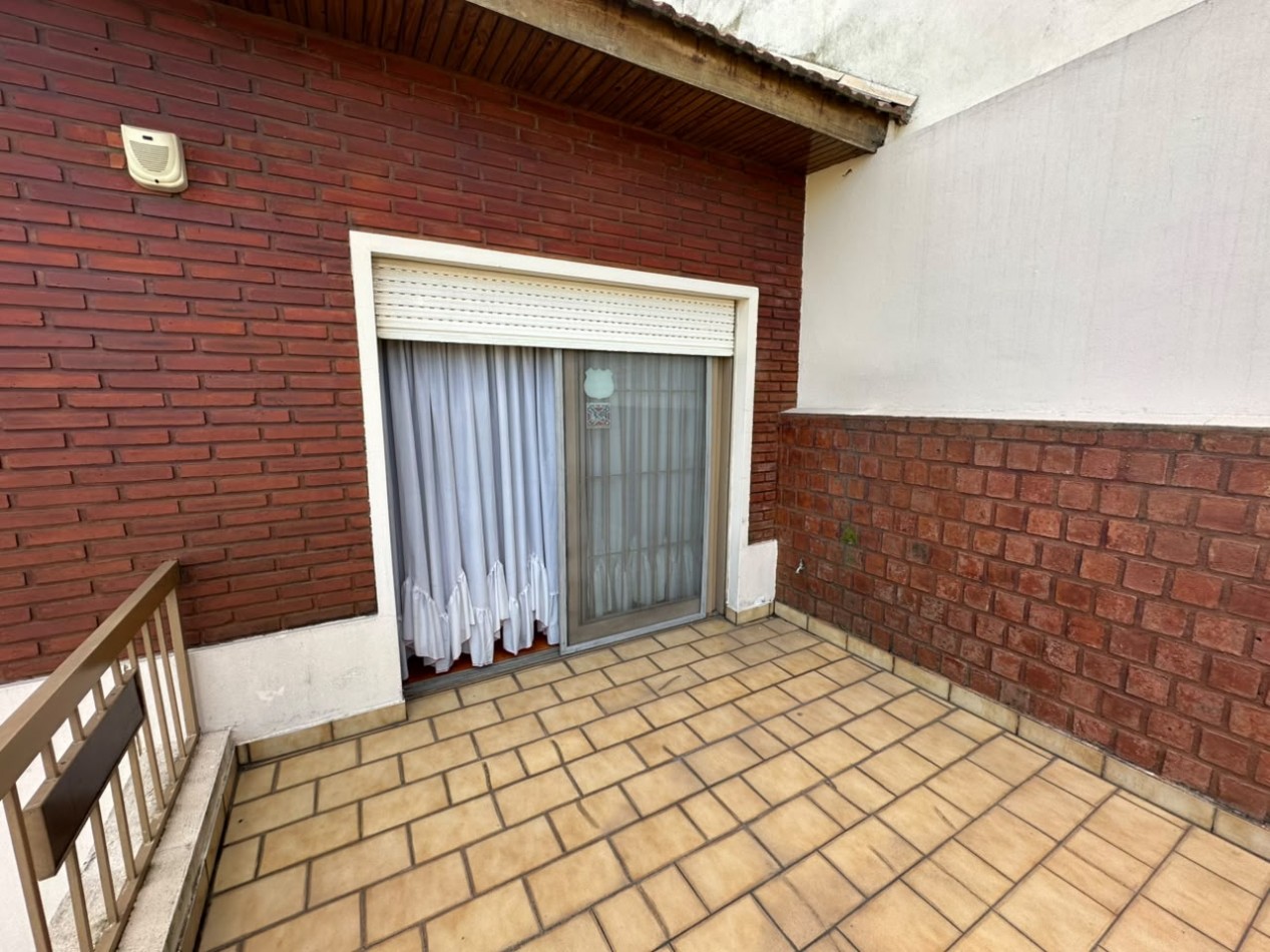 Hermosa Casa 5 Ambientes - Villa Ballester