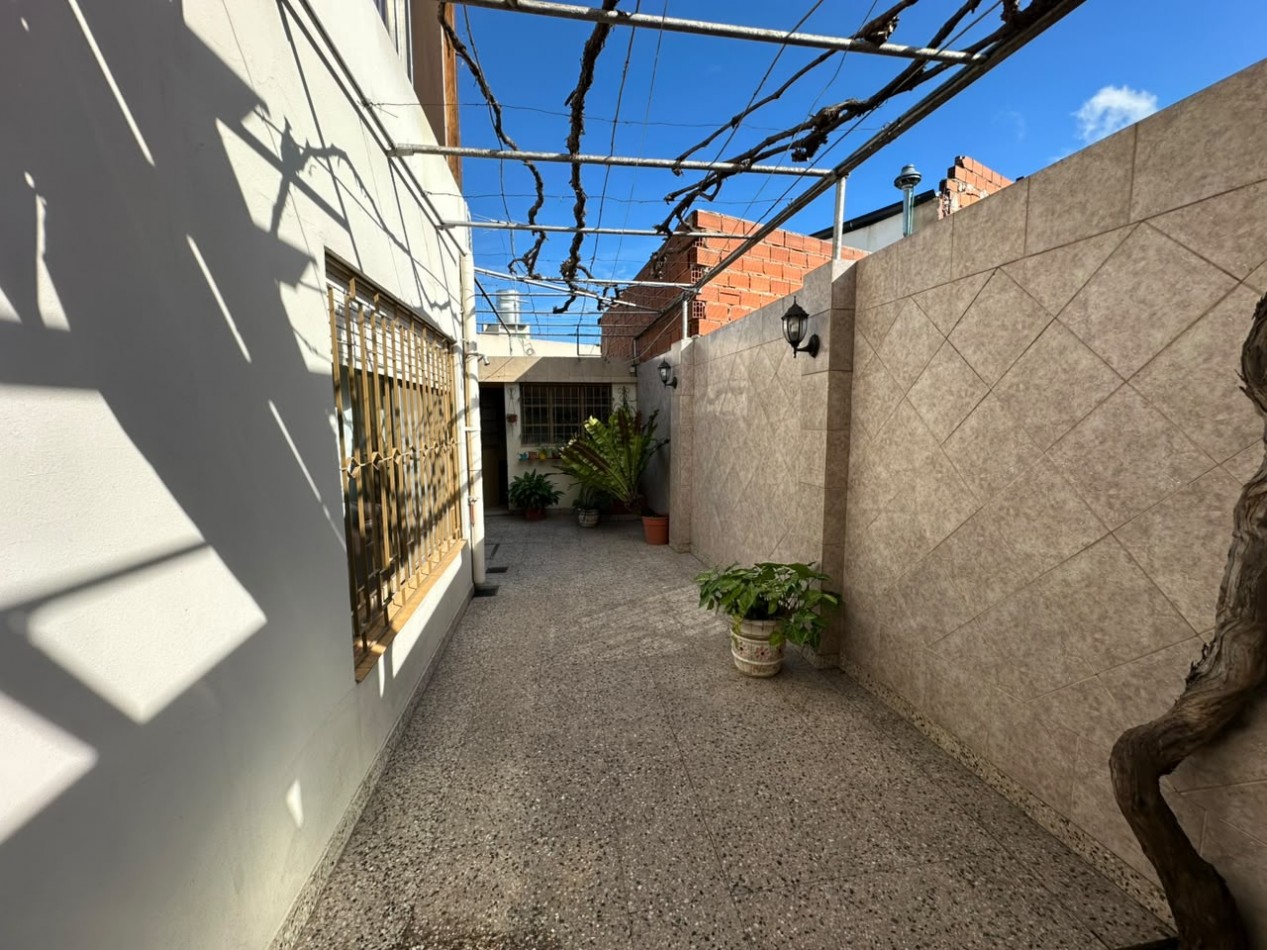 Hermosa Casa 5 Ambientes - Villa Ballester