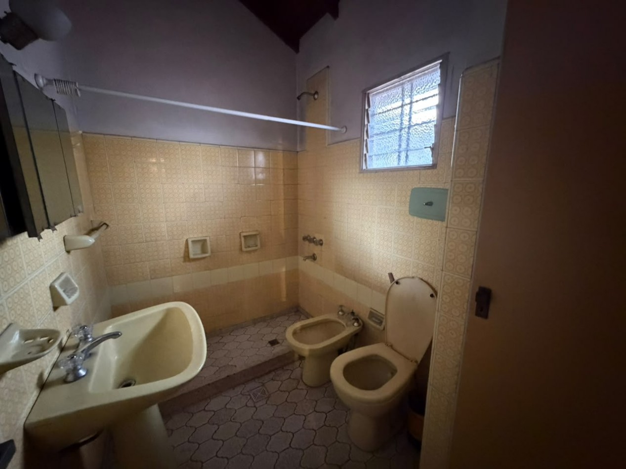 Casa de 5 ambientes en alquiler - Villa Ballester