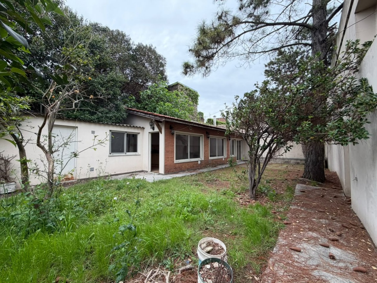 Casa de 5 ambientes en alquiler - Villa Ballester
