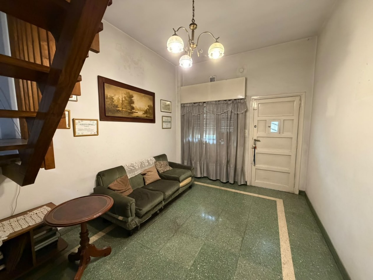 Casa de 5 ambientes en alquiler - Villa Ballester