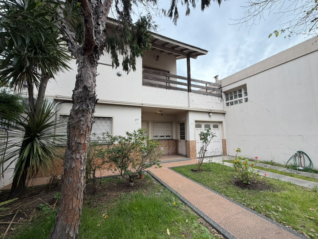 Casa de 5 ambientes en alquiler - Villa Ballester