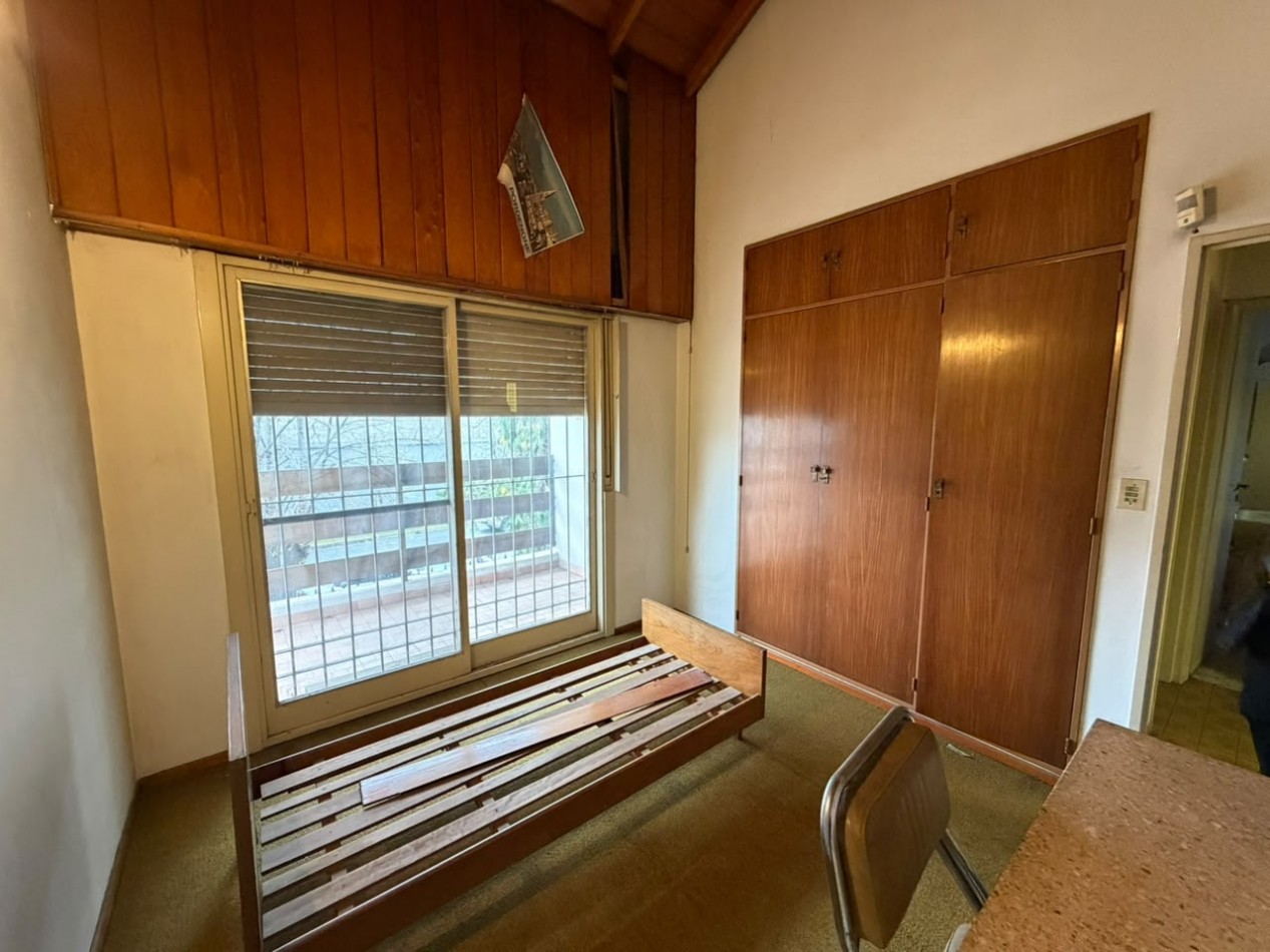 Casa de 5 ambientes en alquiler - Villa Ballester