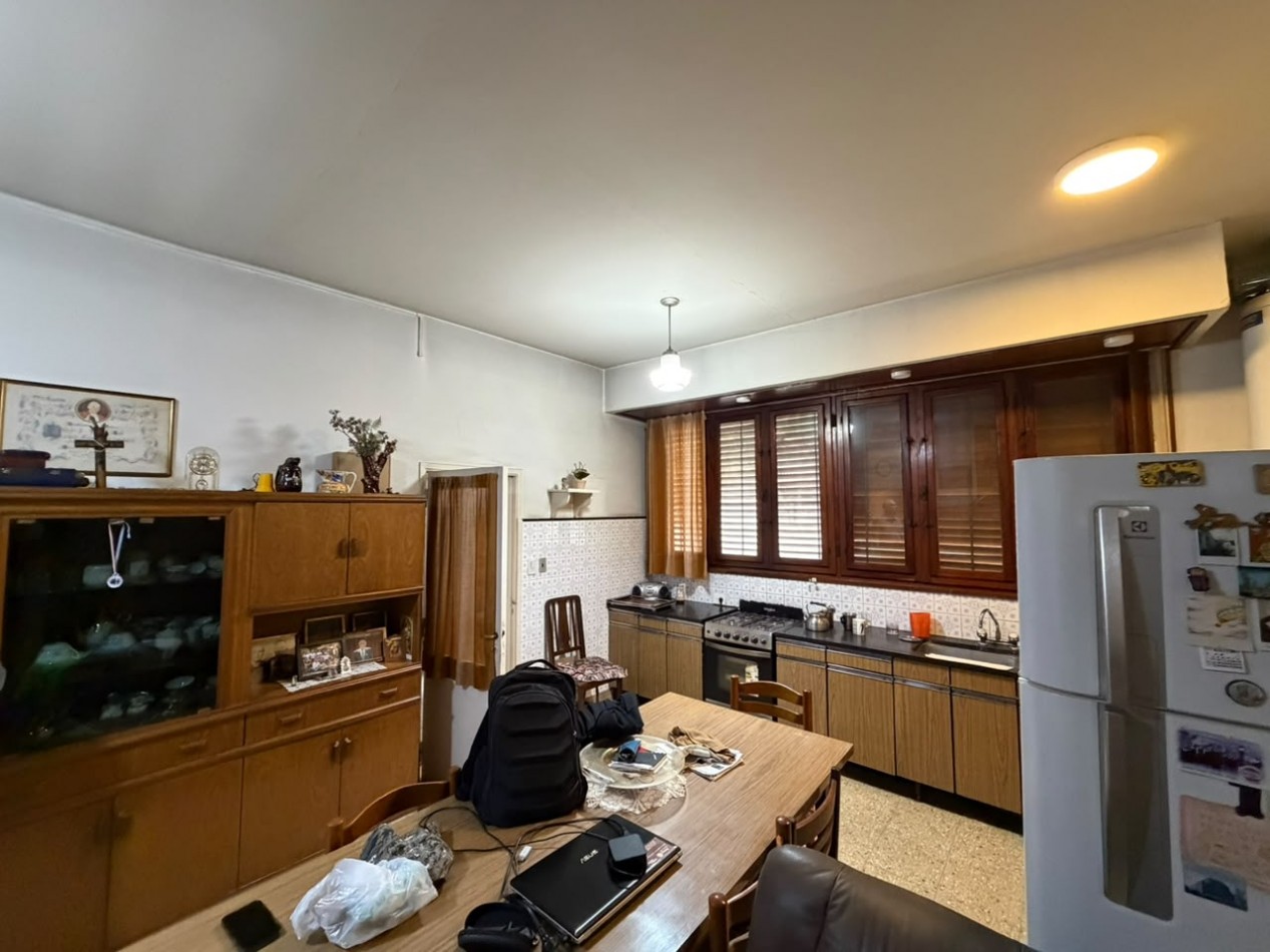 Casa de 5 ambientes en alquiler - Villa Ballester
