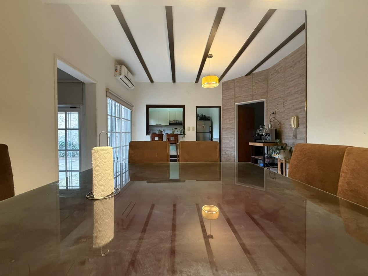 Hermosa Casa De 5 Ambientes - Villa Ballester