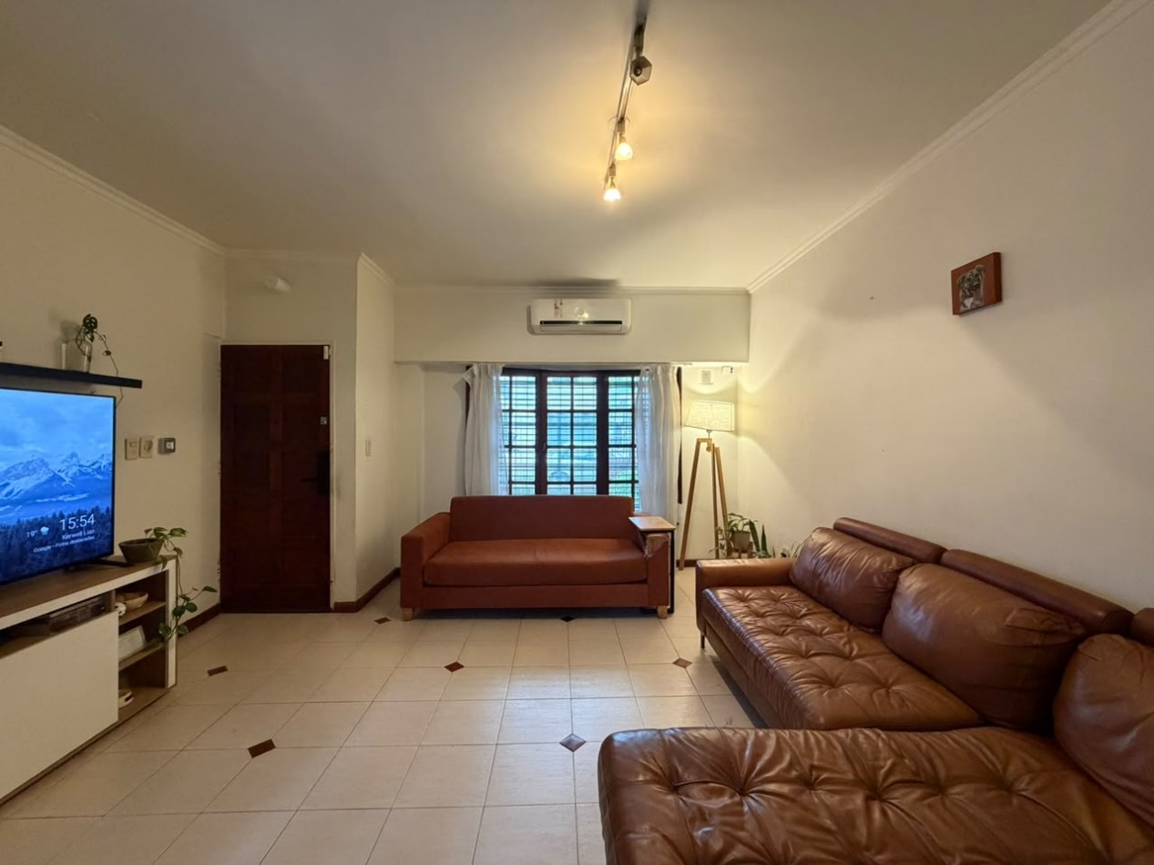 Hermosa Casa De 5 Ambientes - Villa Ballester