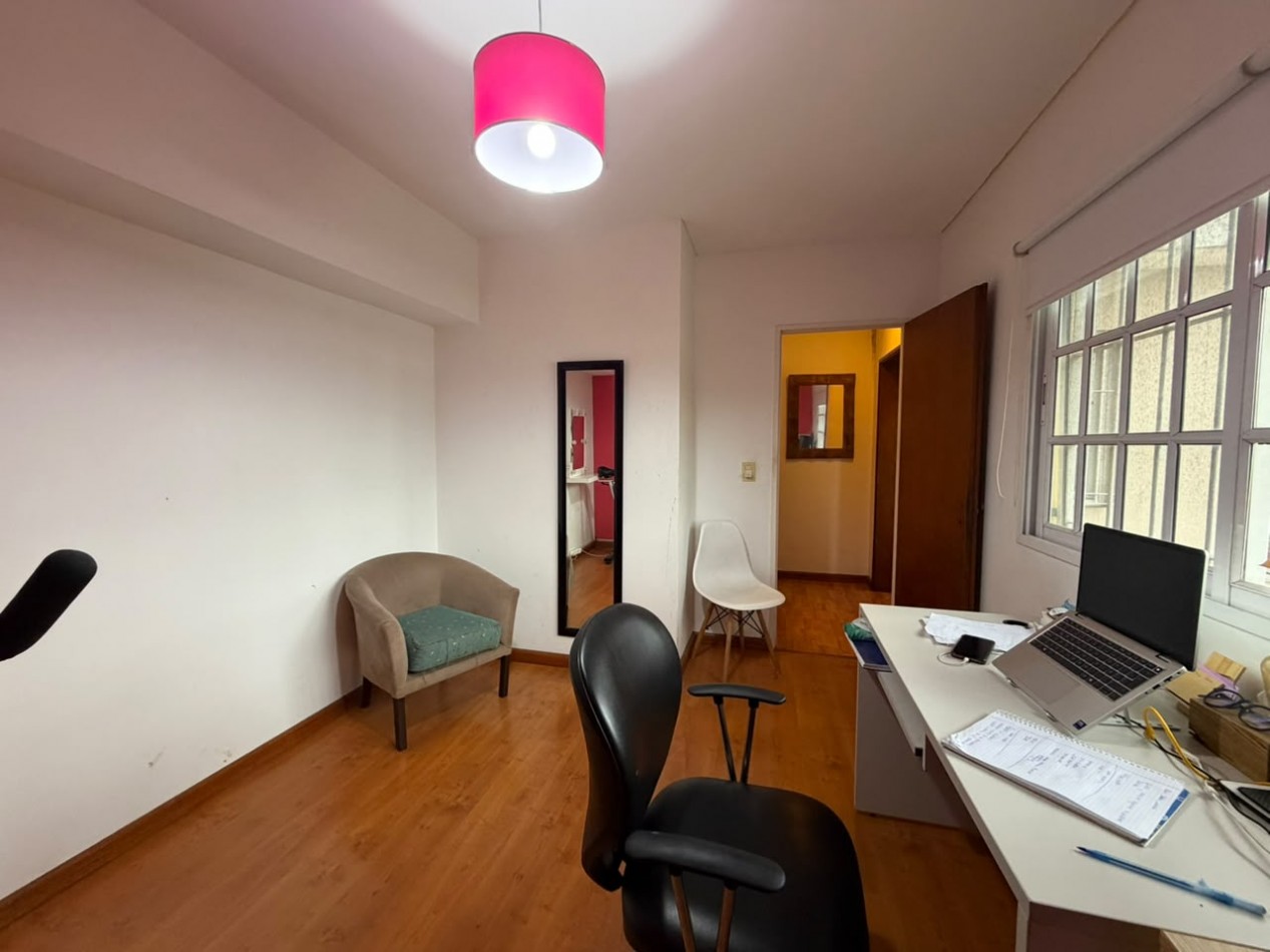 Hermosa Casa De 5 Ambientes - Villa Ballester