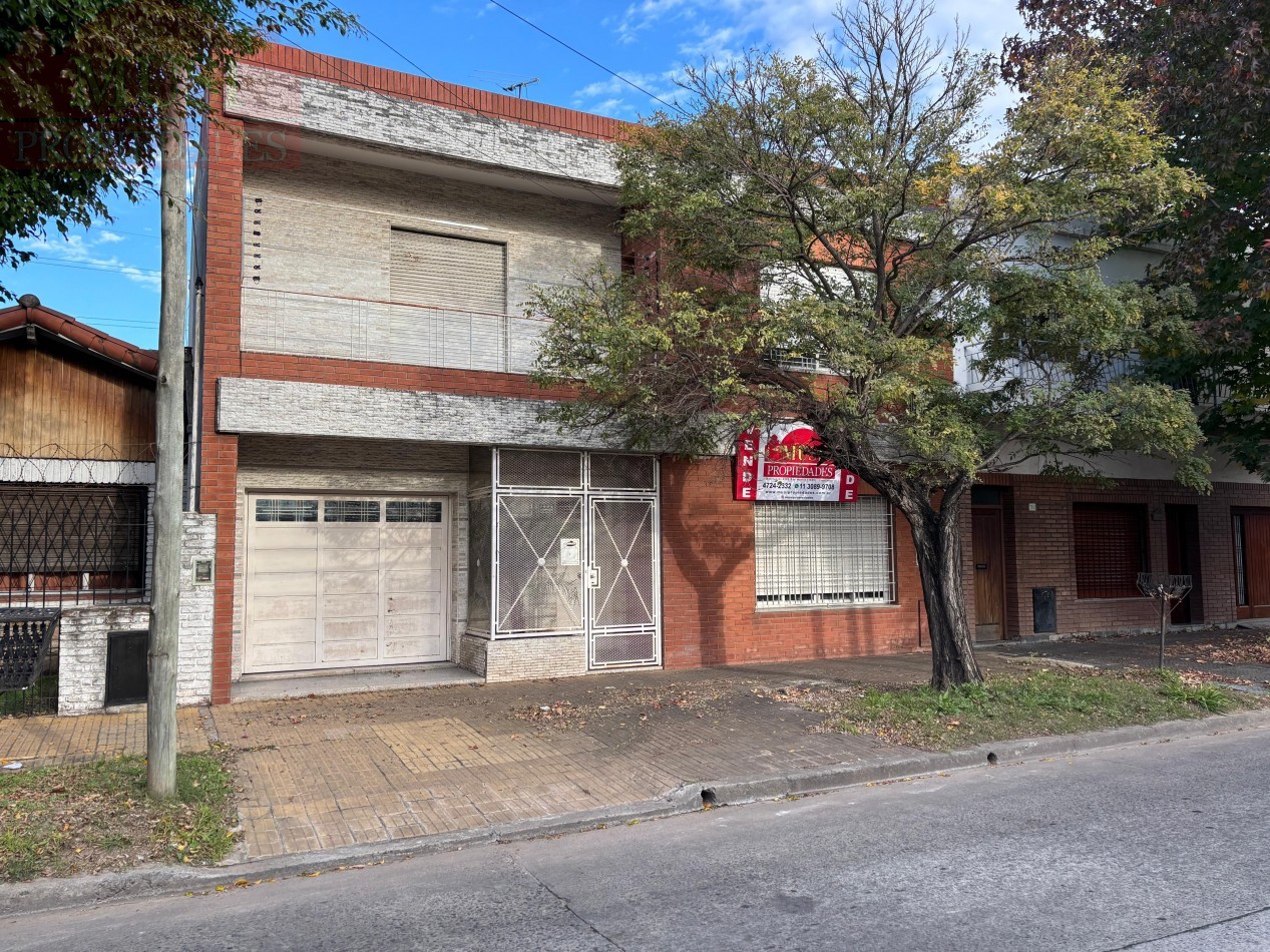 Casa 5 ambientes - Villa Ballester