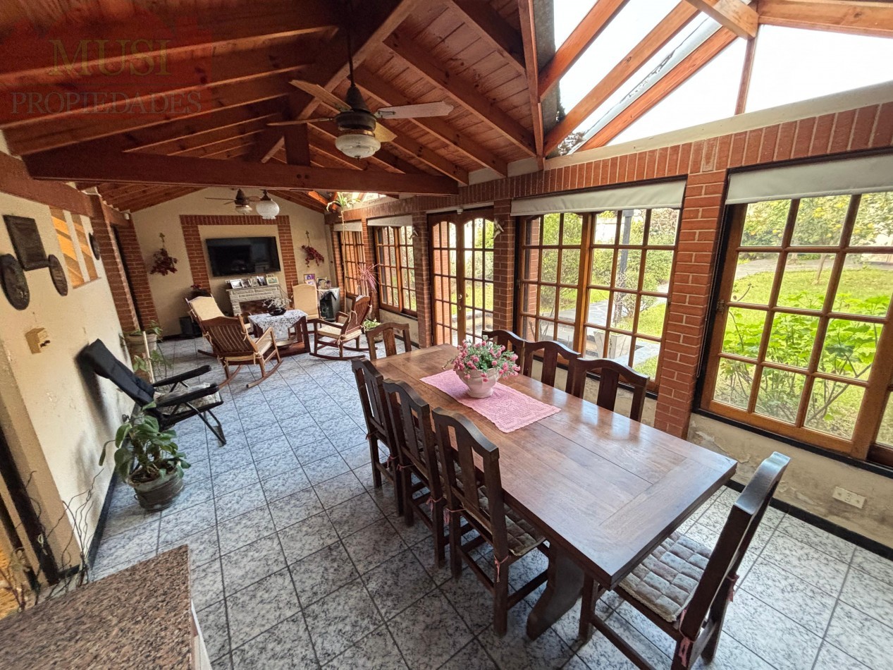 Casa 5 ambientes - Villa Ballester